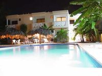 The pool by night of the Apart-Hotel CAUCHO - Boca Chica - Dominican Republic